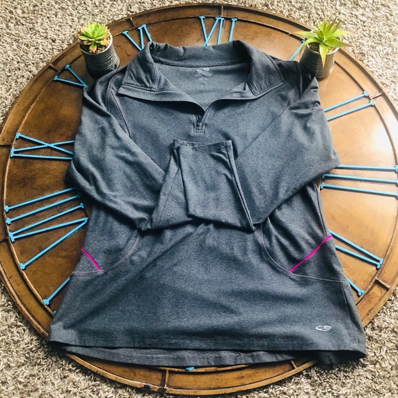 CHAMPION - L GREY W/ PINK TRIM ATHLETIC PULLOVER - Picture 2 of 6